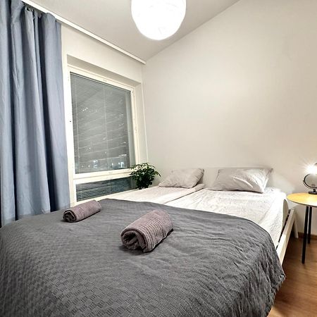 Stay With Locals At Tripla Helsinki Exterior photo